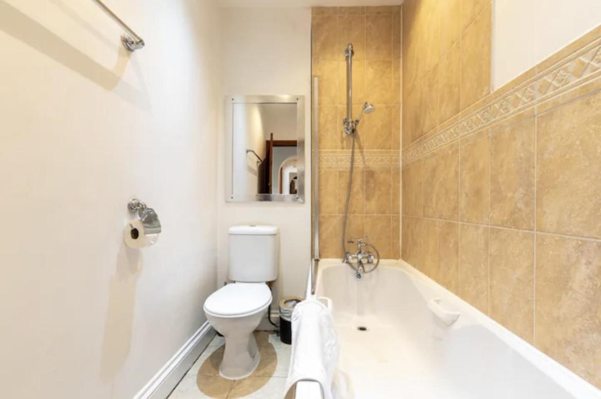 Metropolitan - 2 Bed, Private Parking Apartment, Great Commercial Home From Home Stay! Southampton Esterno foto